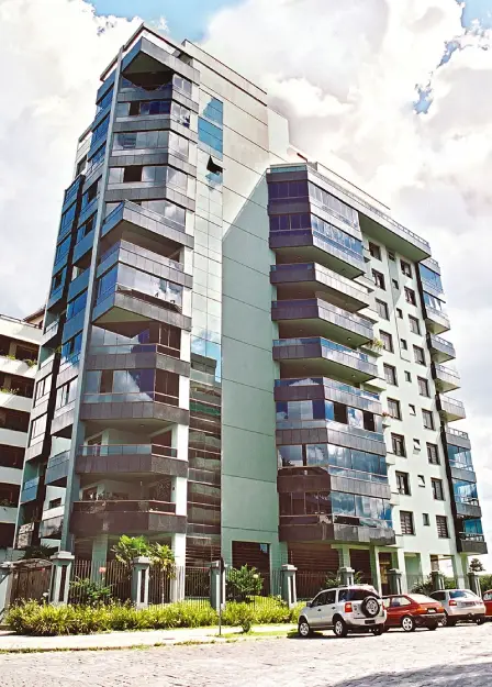 Residencial Plaza Dumont